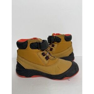 STRIDE RITE Boys Nebraska Winter Boots Tan/Black Size 8M Insulated Hook & Loop